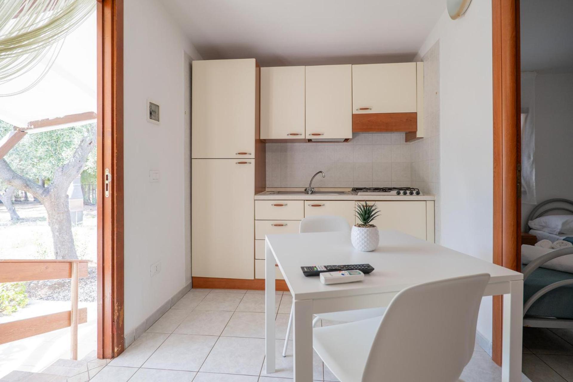 Residence Lido Dei Pini Матината Екстериор снимка
